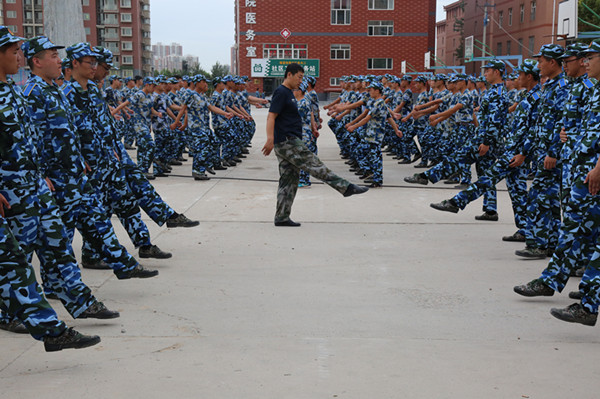 【軍訓(xùn)集錦】烈日驕陽(yáng) 你我同在