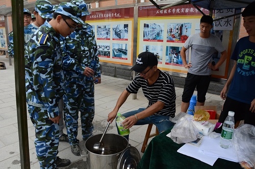 流血流汗不流淚