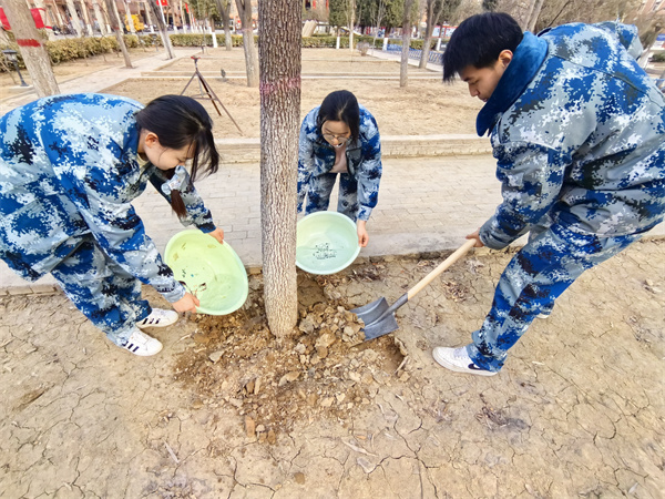 “植”于心 ，“樹”未來|我院學(xué)生黨支部開展植樹節(jié)主題活動