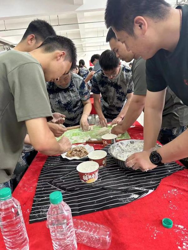 保定理工學院‖管理學院‖勞動創(chuàng)造美好明天 競技迸發(fā)生活激情