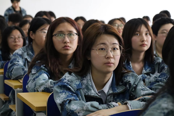 榜樣引領｜保定理工學院｜管理學院｜優(yōu)秀畢業(yè)生路建軍經(jīng)驗交流分享會