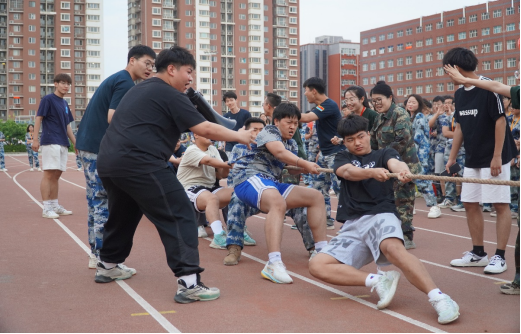 青春校園|凝聚每份力，團(tuán)結(jié)一條心——保定理工學(xué)院第十八屆拔河比賽圓滿結(jié)束