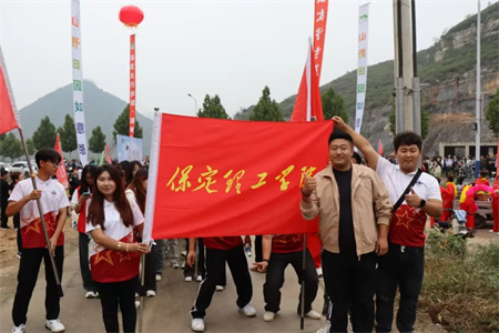 “太行古道行，傳承文化展風(fēng)采”——保定理工學(xué)院藝術(shù)學(xué)院學(xué)子參加“山野田園如意路”志愿服務(wù)活動